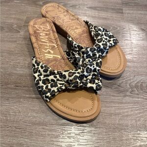 Blowfish Women's Malibu Leopard Print Sandals